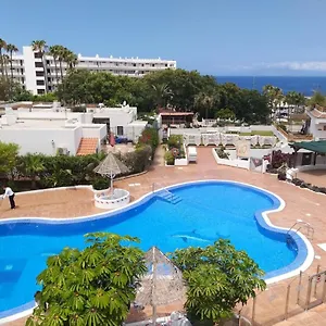 https://los-geranios-costa-adeje-tenerife-38660-4.tenerifehoteles.net